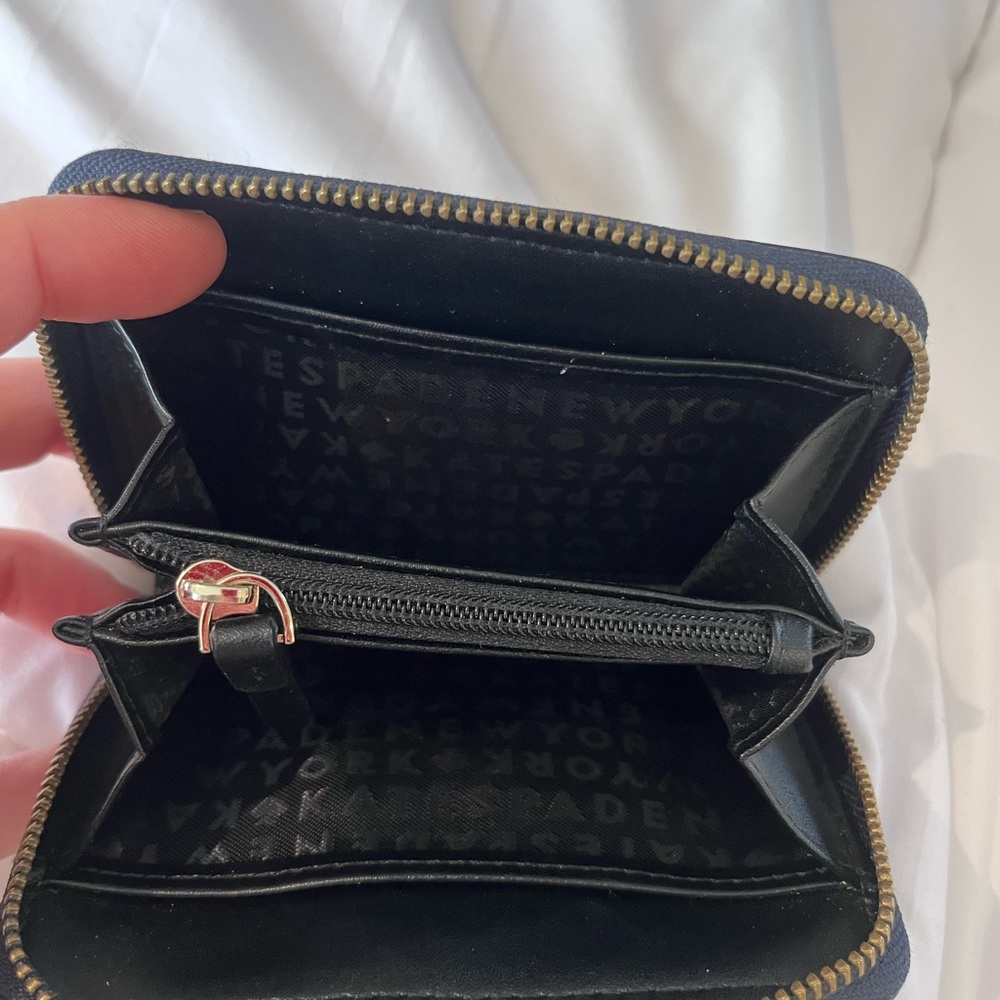Kate Spade Navy Leather Keychain Wallet - Picture 2 of 3